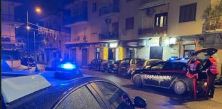 Cercola, bomba carta nella notte. Danneggiate 3 auto