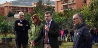 Ambiente, Sorrento: al Fondo Petrulo, studenti a lezione di natura
