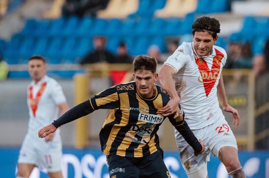 Risultato a reti bianche fra Juve Stabia e Brescia in un match vibrante