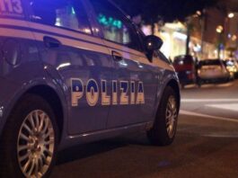 Napoli, Corso Arnaldo Lucci, tentano di rapinare un poliziotto: in manette due trentenni