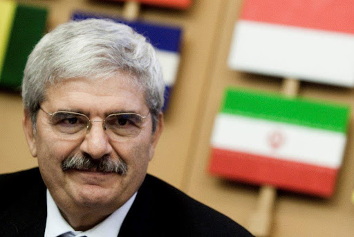 Pompei, assegnato a Stefano De Caro il premio internazionale di archeologia Amedeo Maiuri Pompei, assegnato a Stefano De Caro il premio internazionale di archeologia Amedeo Maiuri