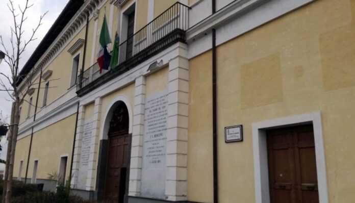 Torre del Greco, tour natalizio per 180 anziani autosufficienti