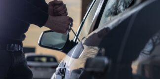 Melito di Napoli: traditi dal gps, rintracciati e arrestati dopo un furto di auto