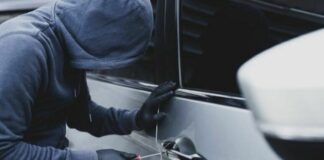 Villaricca: furti d'auto. Arrestati due cugini