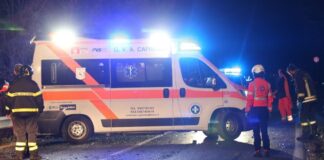 Cardito, auto si ribalta e si schianta nel guardrail. Morto 24enne