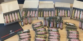 Napoli: cobra, i botti trovati anche ad Ercolano. Arrestato 21enne
