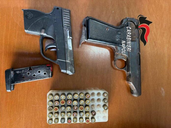 Napoli, San Paolo Bel Sito: furti di armi. Arrestato 29enne