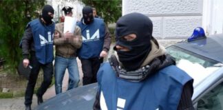 Camorra: "pizzo" a imprenditori, arrestati a Giugliano 7 affiliati al clan Mallardo