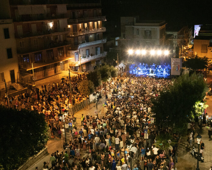 Torre del Greco, la prossima festa dei quattro altari si terrà dal 27 al 29 giugno