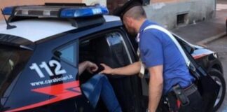 Giugliano, carabinieri arrestano pusher 26enne
