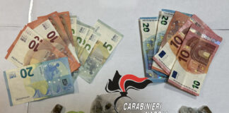 Napoli, spaccio in piazza Bellini. Arrestati 2 pusher