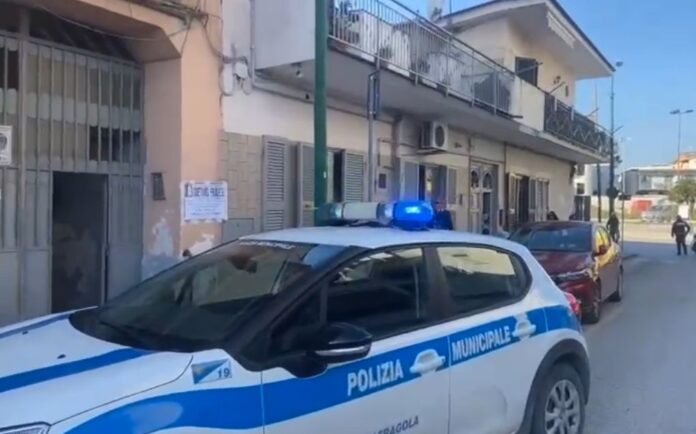 Afragola, blitz anti prostituzione. Sequestrato appartamento