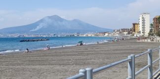 Castellammare, Vicinanza: "Piano Spiaggia: l'arenile della Villa Comunale sarà una spiaggia libera attrezzata"
