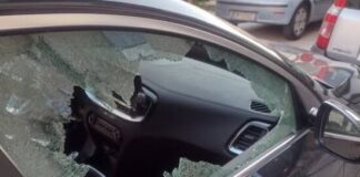 Torre Annunziata, vandalo seriale fermato dai carabinieri: venti auto danneggiate