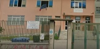 Angri, polemica sulla trasformazione dell’area scolastica in parcheggio serale