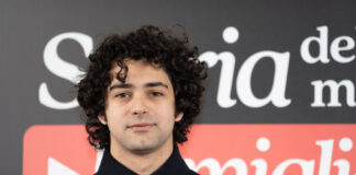 "Je so’ pazzo", Massimiliano Caiazzo sarà Pino Daniele nel film