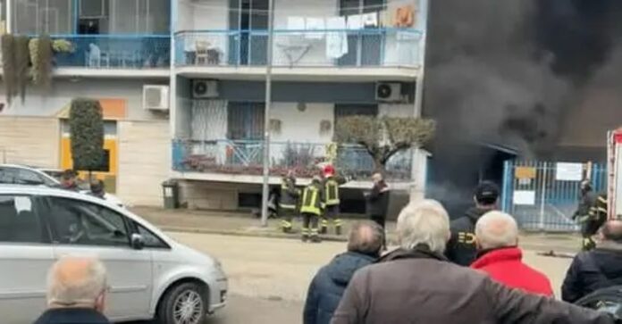 Incendio volla Incendio Volla dello scorso 25 febbraio: diossine inferiori a limite di quantificazione
