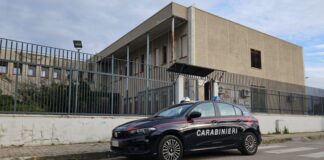 Torre del Greco, carabinieri arrestano donna per furto