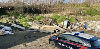 Scisciano, sicurezza ambientale: una discarica a cielo aperto e lastre di eternit in un terreno del Comune. Denunciate 3 persone