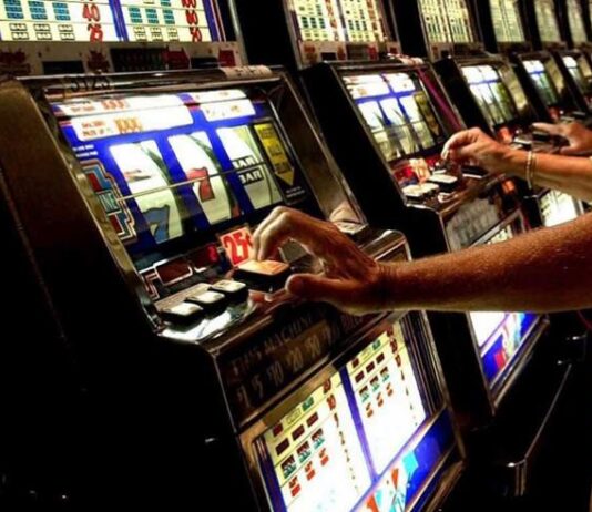 Gragnano, gioco illegale: sequestrati apparecchi e sanzioni per 143mila euro