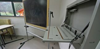 Pomigliano, arrestato 35enne per furto in una scuola