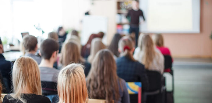Castellammare di Stabia, approvato dalla Regione Campania il progetto 'BarCamp Locali'