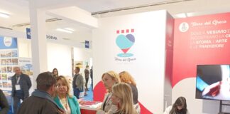Torre del Greco, guide turistiche e tour operator allo stand