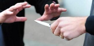 Portici, accoltellato durante una lite: denunciato un 18enne