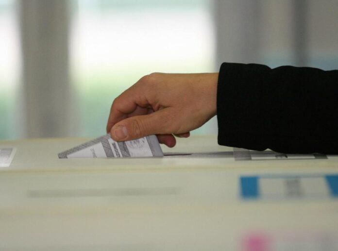 Elezioni, via libera al voto in due giorni: si parte dalle amministrative di maggio