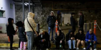 Terremoto, prefetto Napoli: 242 sfollati e oltre 350 interventi