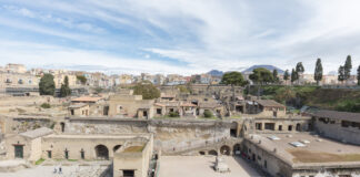 "Il legno che non bruciò a Ercolano", un viaggio nella vita quotidiana dell’antichità