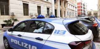 Napoli, due uomini di Torino già noti alle forze dell'ordine arrestati dopo aggressione a dei turisti
