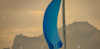 Vela, pioggia e vento per una epica Vesuvio Race, vincono “Farr’ e Night” e “Gaia”