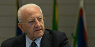 Campania, De Luca attacca: “Le elezioni regionali stanno diventando il festival della politica politicante e della doppiezza”