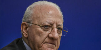 Scontro sul voto in Campania: De Luca chiede rinvio per salvare ospedali e investimenti