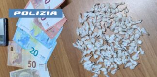 Acerra: nasconde cocaina nell’armadio, arrestato 20enne