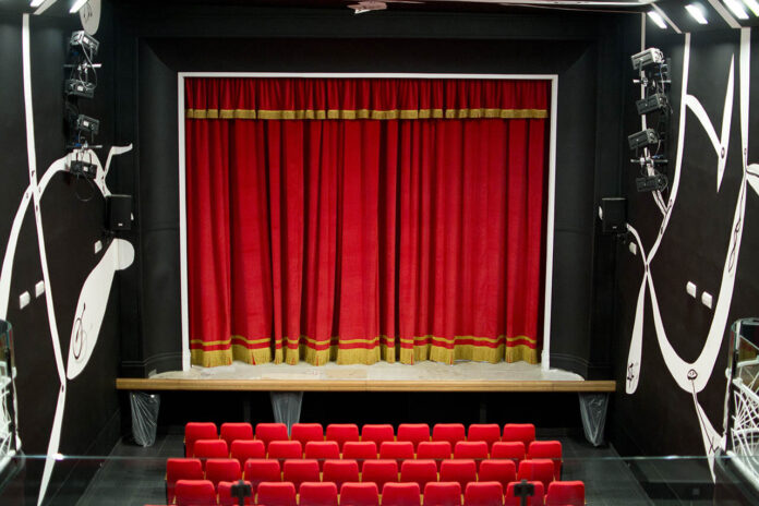 Boscoreale, il Teatro Minerva verso la chiusura: un appello per salvare la cultura