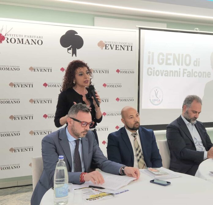Carmela Zuottolo e il magistrato Catello Maresca accendono i valori della legalità a San Marzano sul Sarno