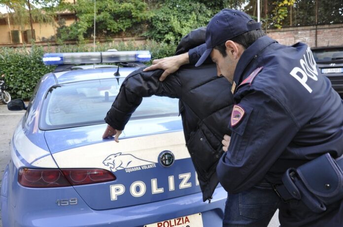 minorenne rapito a San Giorgio a Cremano, fermato un 24enne