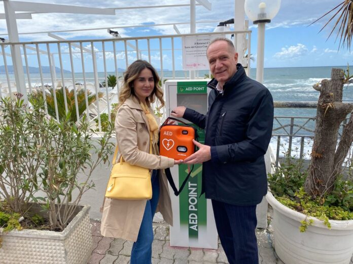 Torre del Cuore: installato in Litoranea un secondo defibrillatore per la cittadinanza