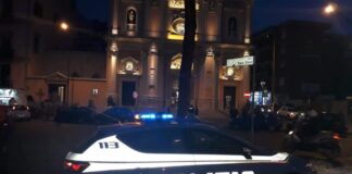 Portici, spaccio dalla vettura. Arrestato 28enne