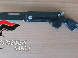 Portici, minaccia un coetaneo con un coltello al Granatello: 21enne denunciato