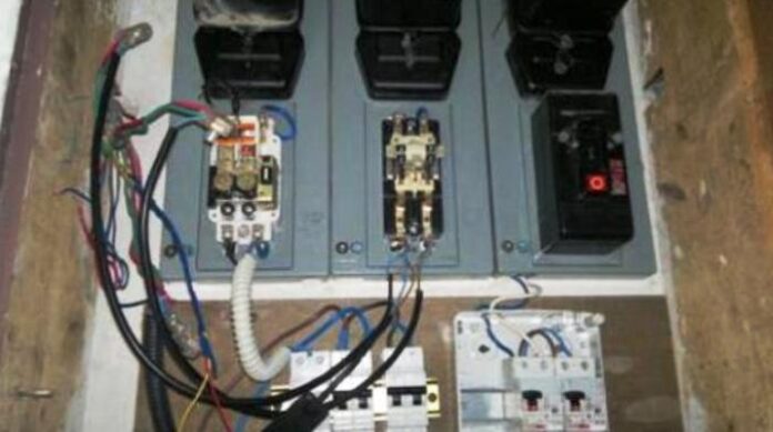 Sant’Anastasia: pusher arrestata, rubava anche l’elettricità. In manette una 47enne