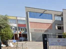 Torre Annunziata, allarme furti nelle scuole: doppio colpo al De Chirico e al Pitagora-Croce. A rischio la sicurezza degli istituti scolastici