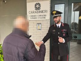 Truffano anziano fingendosi avvocato Nola