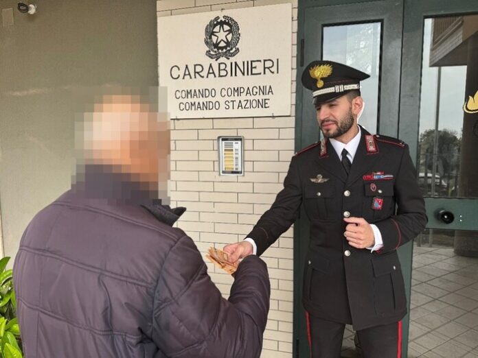 Truffano anziano fingendosi avvocato Nola