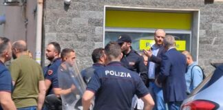 Fuorigrotta: tentano rapina all’ufficio postale, arrestati due uomini
