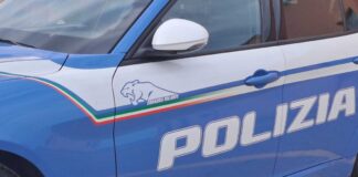 Arzano, estorsioni ai commercianti per conto del clan: cinque arresti per mafia e ricettazione aggravata
