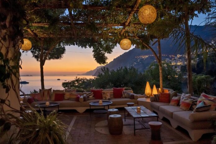 Positano, controlli a "Villa Treville": reati edilizi e ambientali nel mirino della Procura