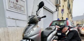 Sorrento, rubarono due scooter in un giorno: incastrati dai social e dalle telecamere